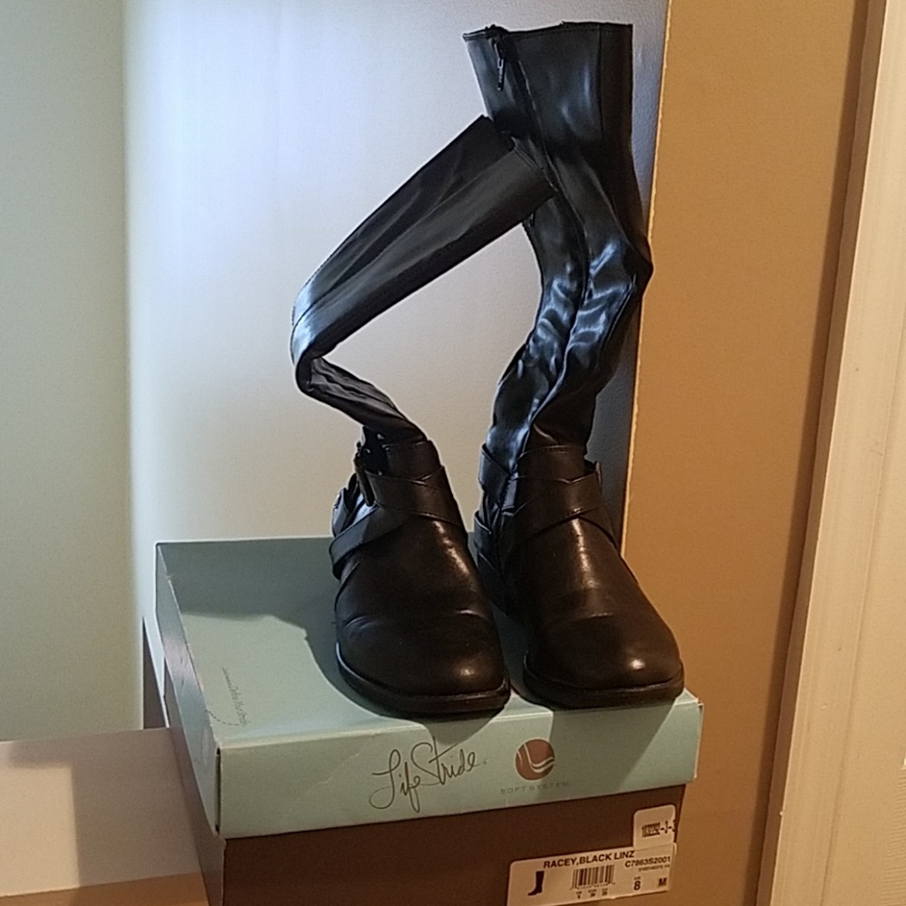 Black boots